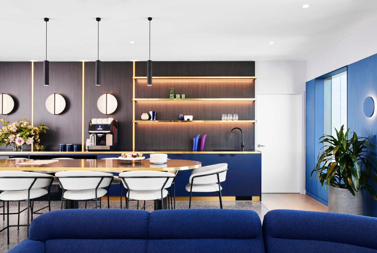 Scape Living At Franklin Hotel - Melbourne — Photos 1